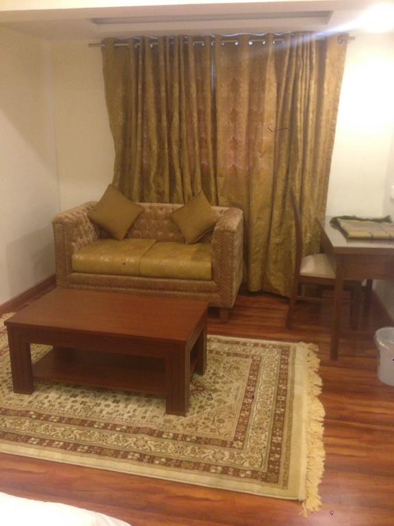 Hotel Diplomat Islamabad Exterior photo
