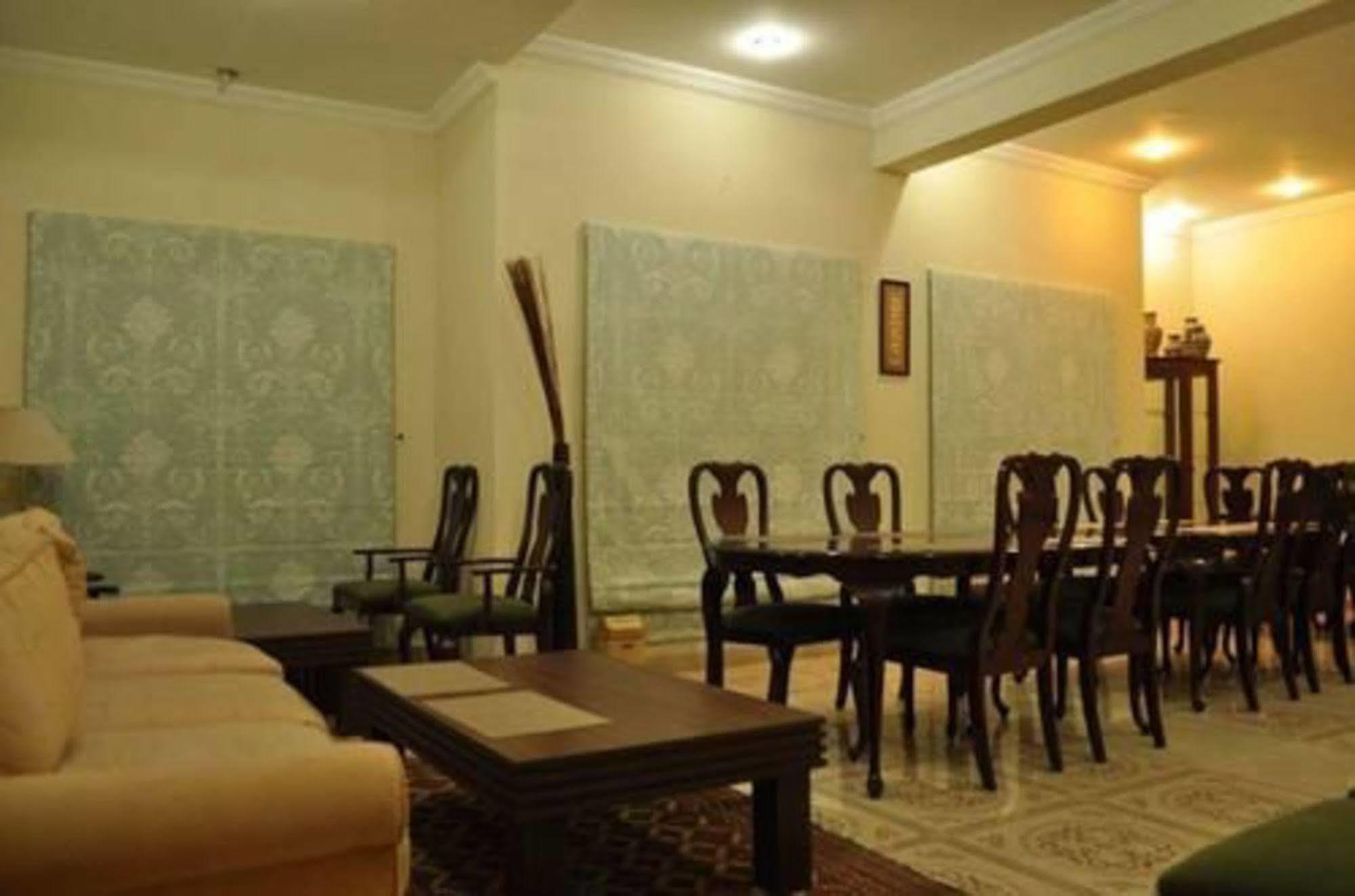 Hotel Diplomat Islamabad Exterior photo