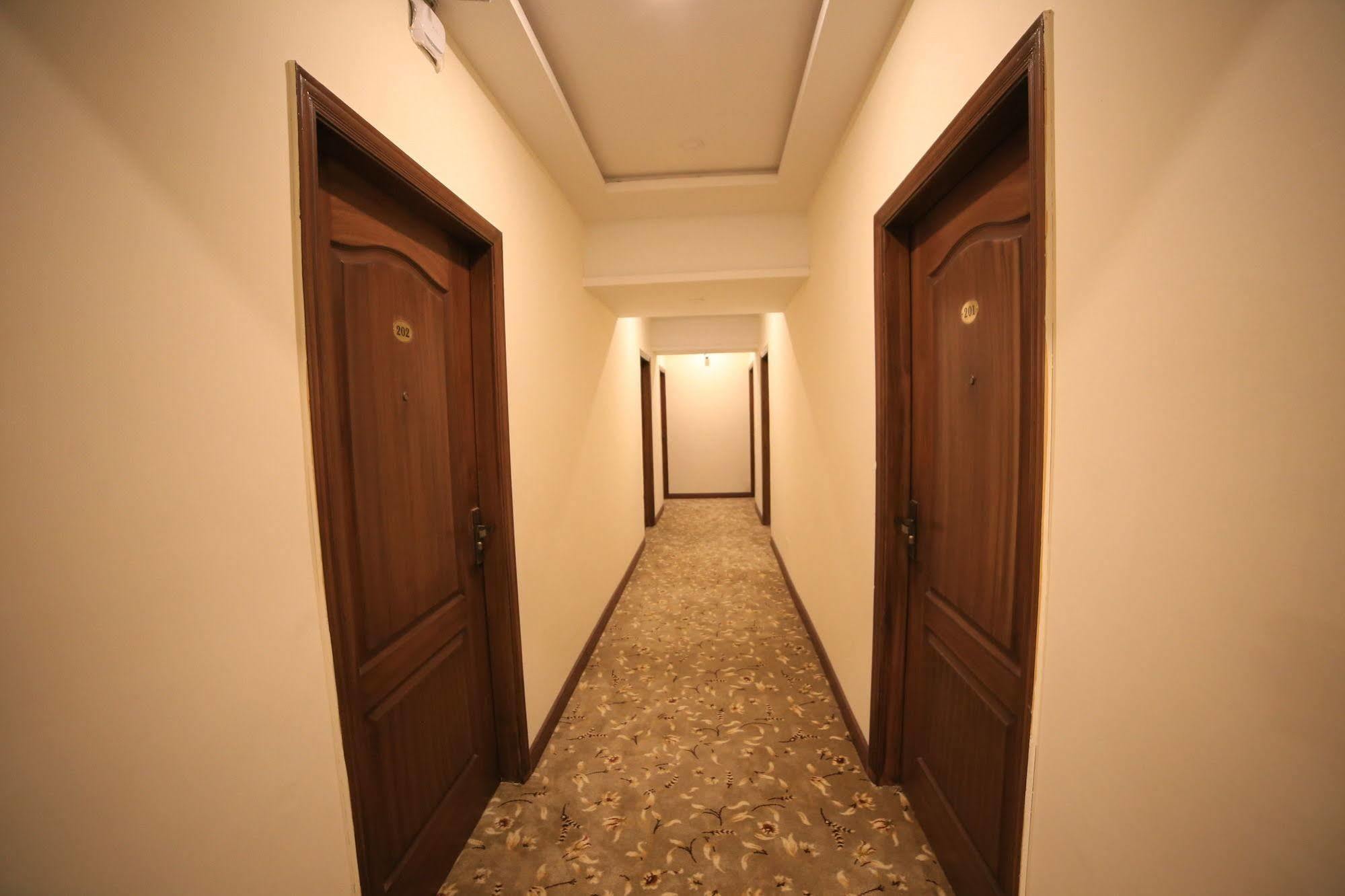 Hotel Diplomat Islamabad Exterior photo