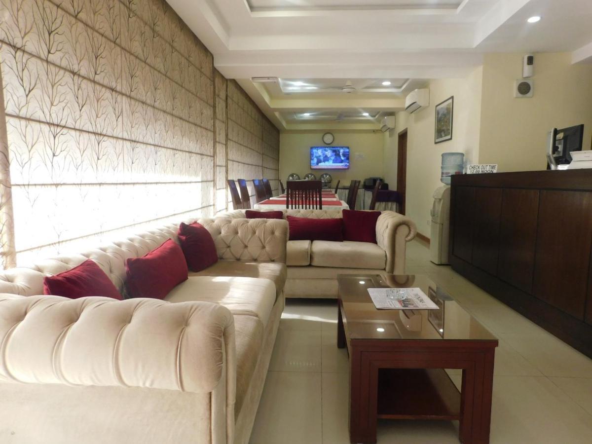 Hotel Diplomat Islamabad Exterior photo