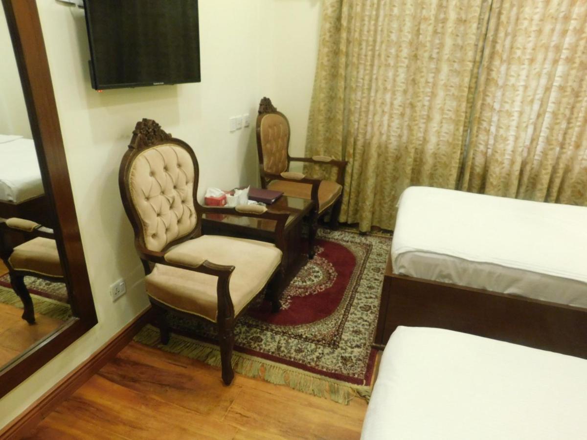 Hotel Diplomat Islamabad Exterior photo