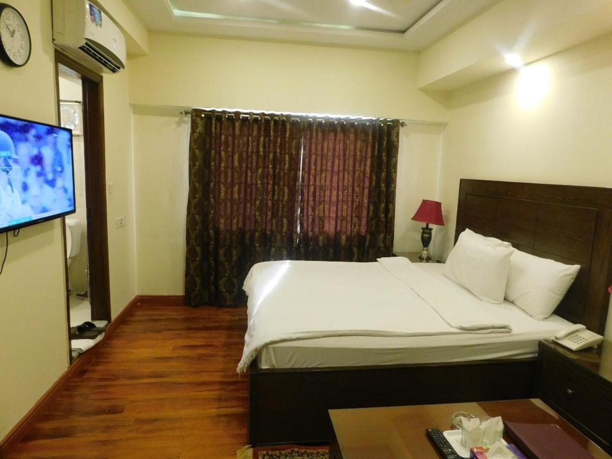 Hotel Diplomat Islamabad Exterior photo